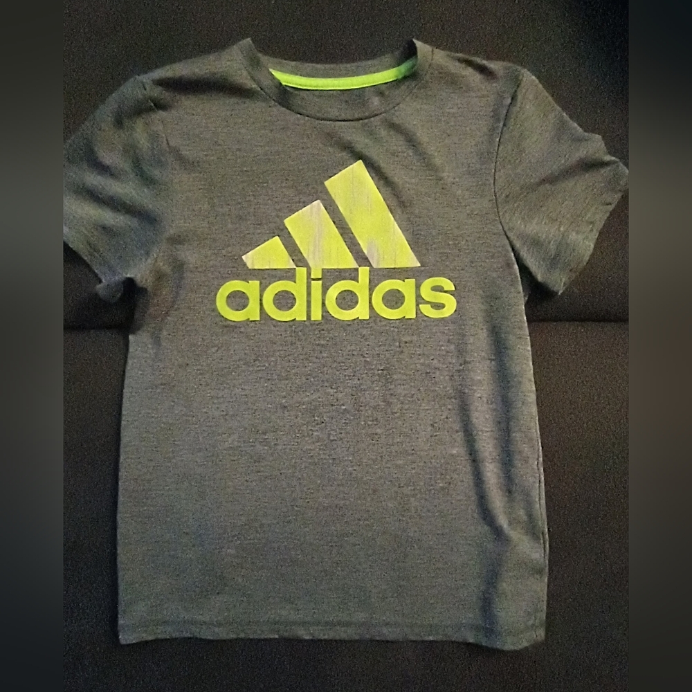 ✨ 2 For $6 ✨ Adidas Kids Charcoal Tee with Bright Green Logo